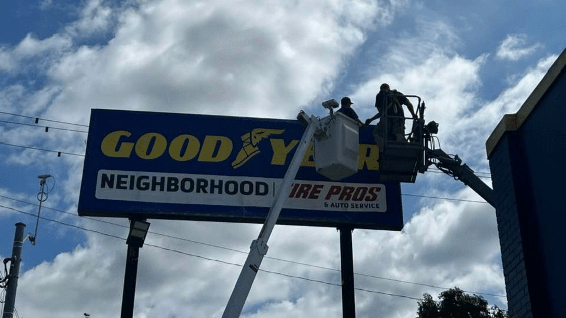 Sign Repair Sign Repair